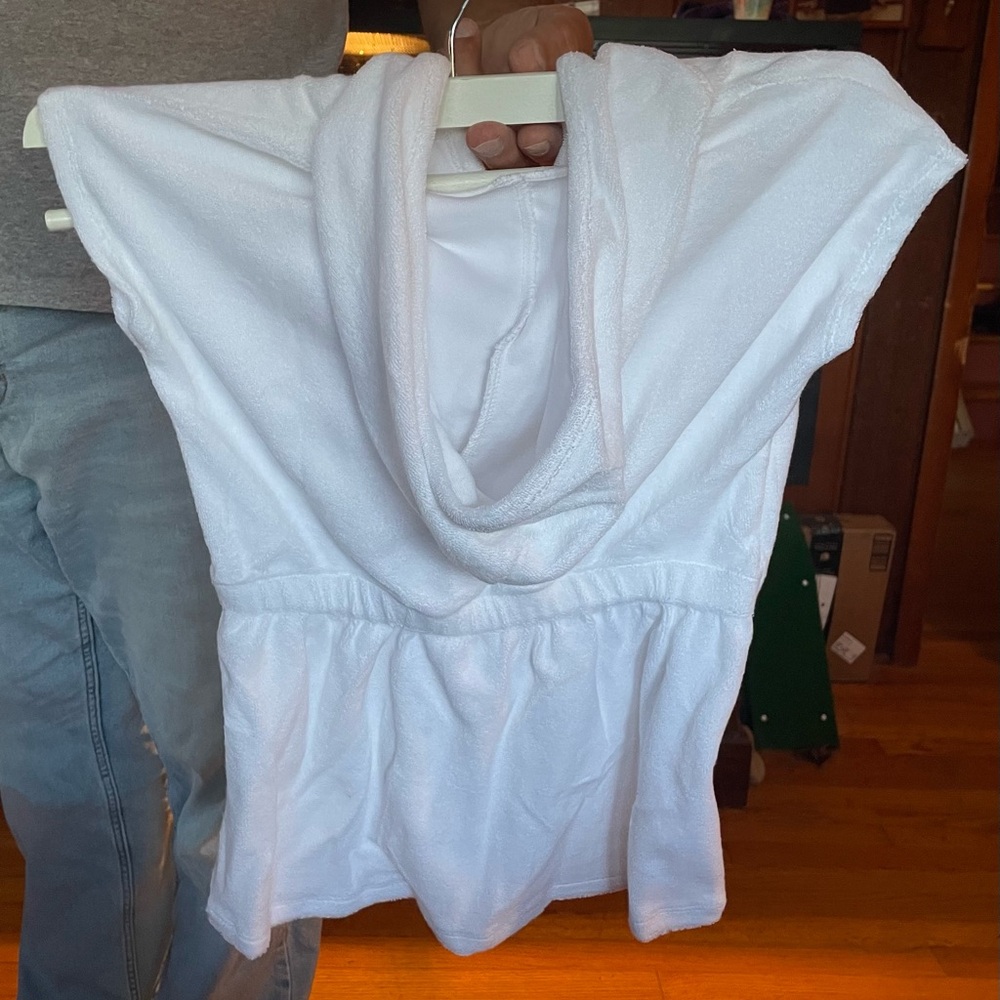 Toddler Terry Cloth Hooded Robe Size 3T The Children’s Place Brand New - Picture 2 of 2
